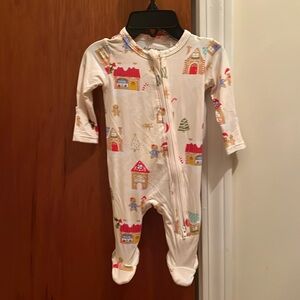 Angel Dear NB “Holiday Footie” NWT